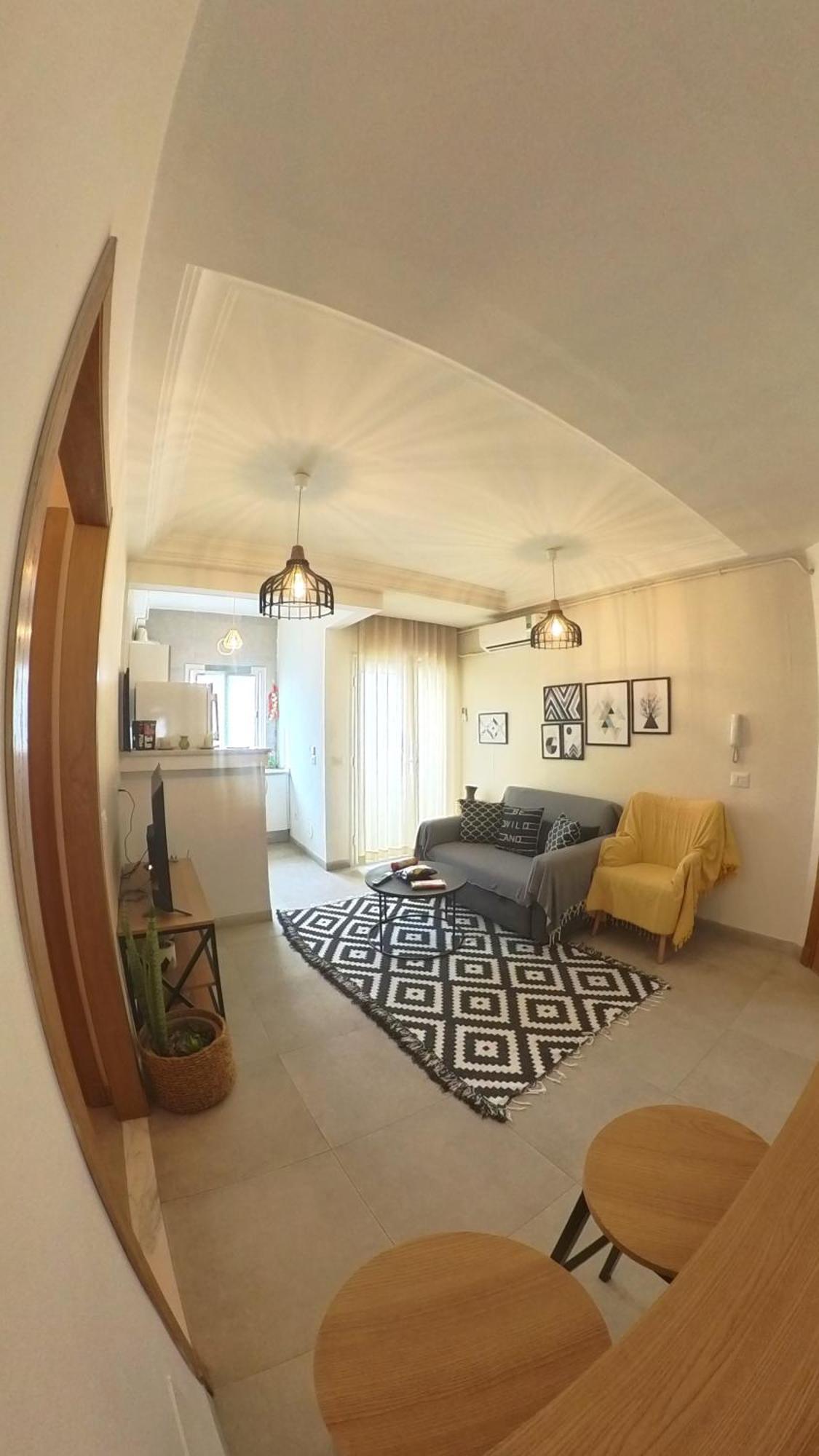 Zay32 * Tunis